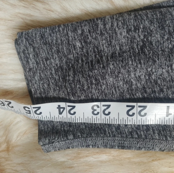 Beyond Yoga space dye gray high waisted legging small S - Picture 8 of 8